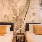 Stylish Urban Escape 2-bedroom With Rooftop Pool * Estepona